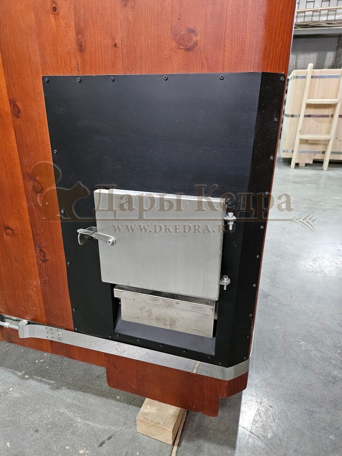 Фурако прямоугольная с металлической вставкой и встроенной печью